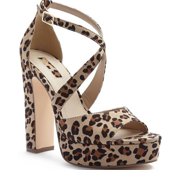 Forever 21 Shoes - Forever 21 Leopard Print Chunky Heels